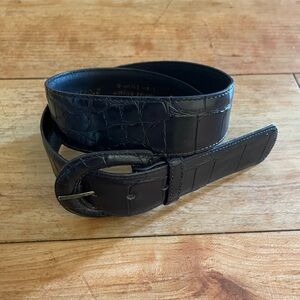 Women’s 1.5” Navy Blue Imported Alligator Grain Steerhide Belt